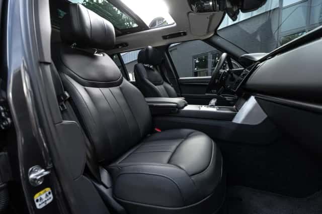 Land Rover Range Rover (2026) thumbnail 4