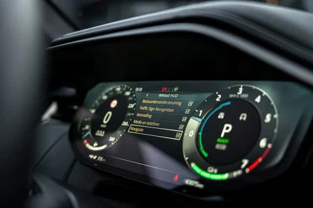 Range Rover Sport P510e First (2023) thumbnail 21
