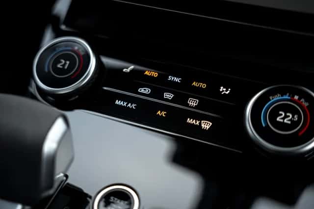 Range Rover Sport P510e First (2023) thumbnail 22