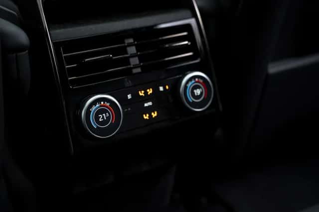 Range Rover Sport P510e First (2023) thumbnail 23