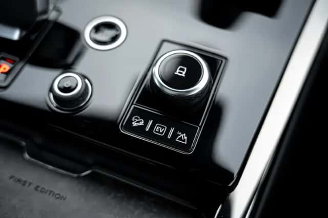 Range Rover Sport P510e First (2023) thumbnail 8