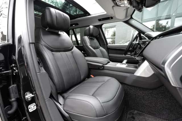 Land Rover Range Rover (2026) thumbnail 4