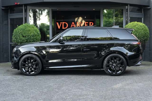 Land Rover Range Rover Sport (2026) thumbnail 6
