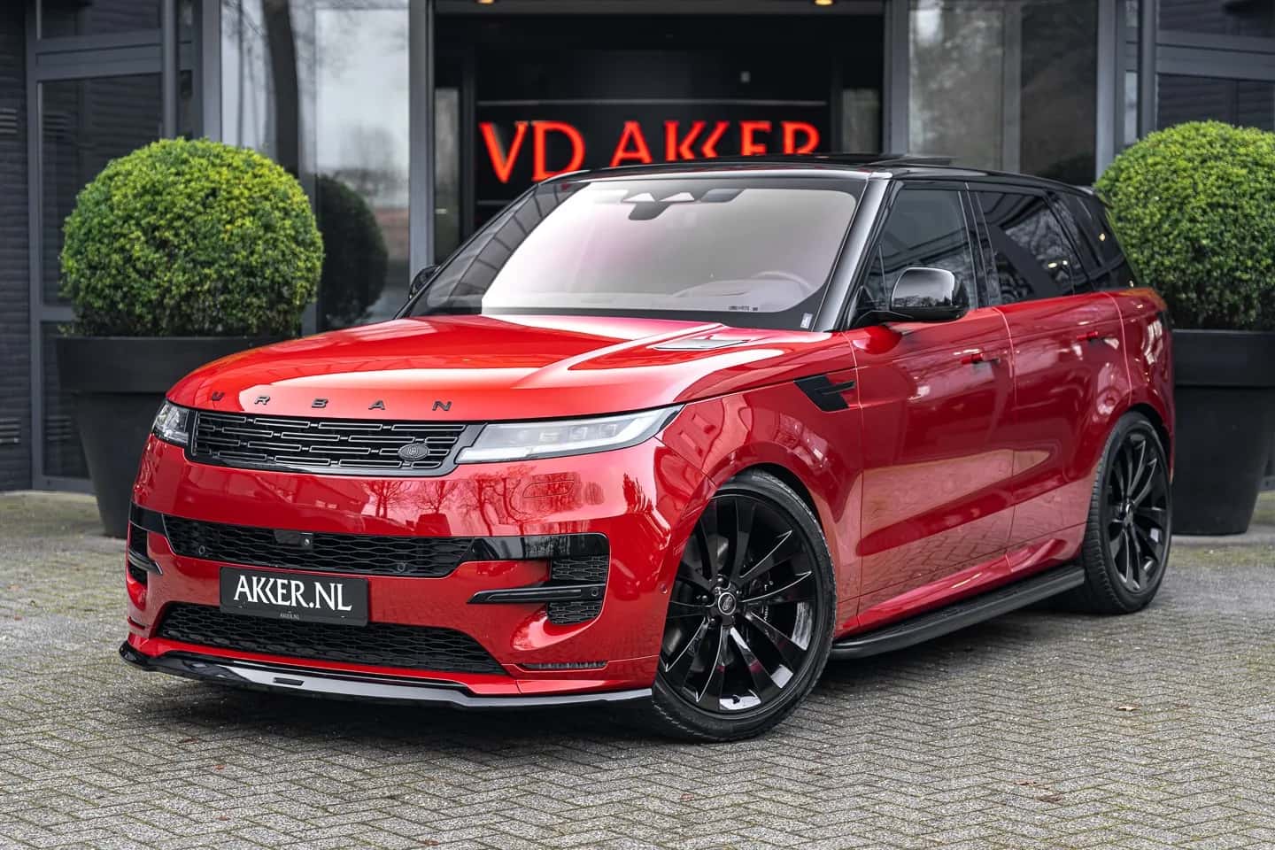 Range Rover Sport P530 First (2023) — foto 1