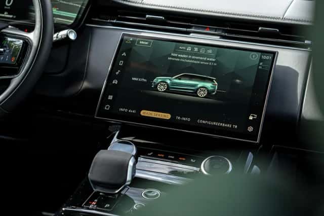 Range Rover Sport P530 First (2023) thumbnail 20