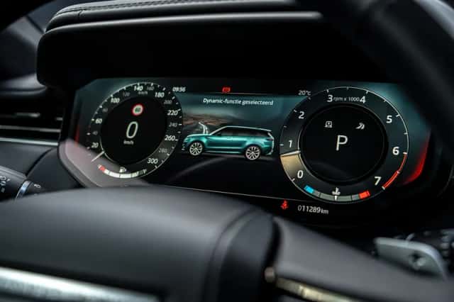 Range Rover Sport P530 First (2023) thumbnail 43