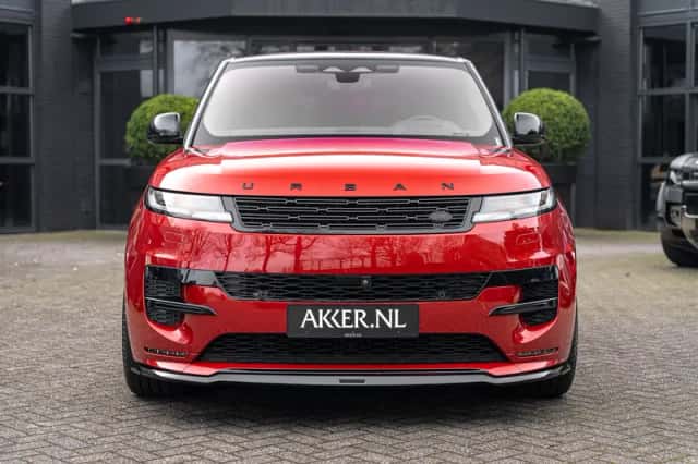 Range Rover Sport P530 First (2023) thumbnail 9