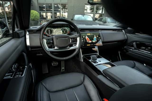 Land Rover Range Rover (2026) thumbnail 3