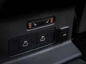 Range Rover Velar P400e Dynamic HSE (2024) thumbnail 28