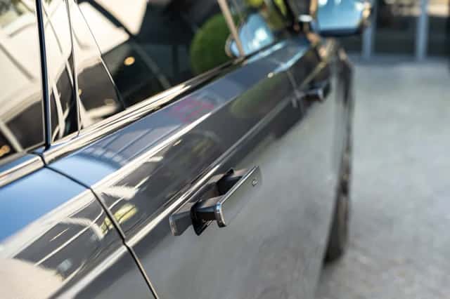 Range Rover Velar P400e Dynamic HSE (2024) thumbnail 23