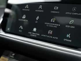 Range Rover Velar P400e R-Dynamic S (2024) thumbnail 31