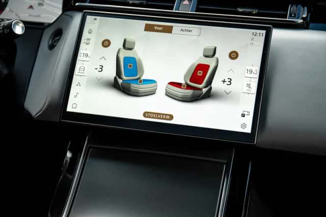 Range Rover Velar P400e Dynamic HSE (2024) thumbnail 32