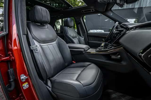Land Rover Range Rover Sport (2023) thumbnail 4