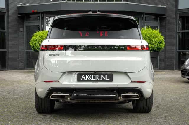 Land Rover Range Rover Sport (2025) thumbnail 6