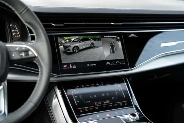 Audi Q8 (2026) thumbnail 12