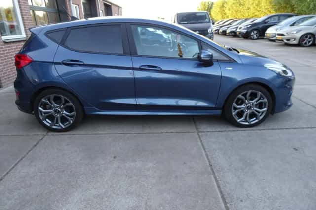 Ford Fiesta (2020) thumbnail 4
