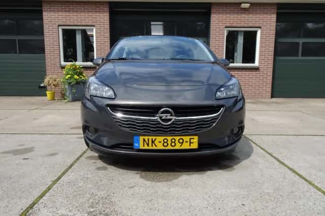 Opel Corsa (2017) thumbnail 2