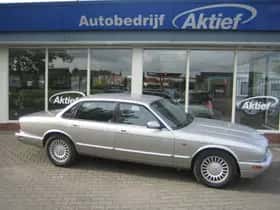 Jaguar XJ (1999)