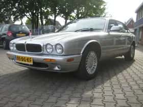 Jaguar XJ (1999) thumbnail 2