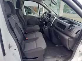 Renault Trafic (2021) thumbnail 4
