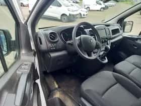 Renault Trafic (2021) thumbnail 5