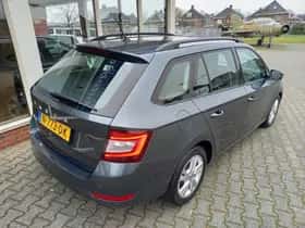 Škoda Fabia (2021) thumbnail 3