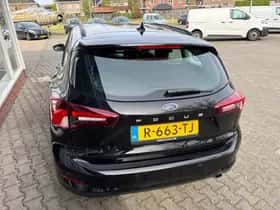 Ford Focus (2022) thumbnail 13