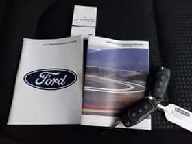 Ford Focus (2022) thumbnail 4