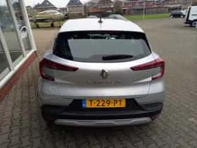 Renault Captur (2023) thumbnail 13