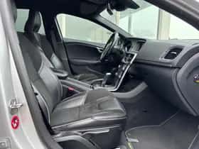 Volvo V40 (2016) thumbnail 7