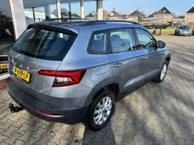 Škoda Karoq (2021) thumbnail 3