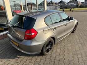 BMW 1-Serie (2011) thumbnail 3