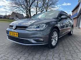Volkswagen Golf (2018) thumbnail 2
