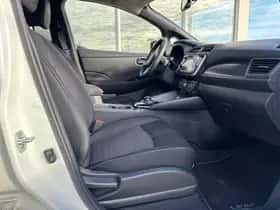 Nissan Leaf (2021) thumbnail 7
