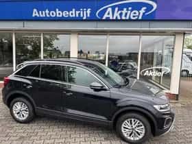 Volkswagen T-Roc (2024)