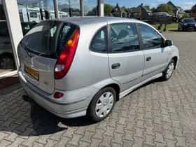 Nissan ALMERA TINO (2005) thumbnail 3