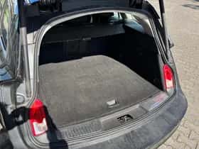 Opel Insignia (2010) thumbnail 12