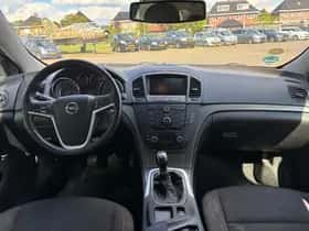 Opel Insignia (2010) thumbnail 6
