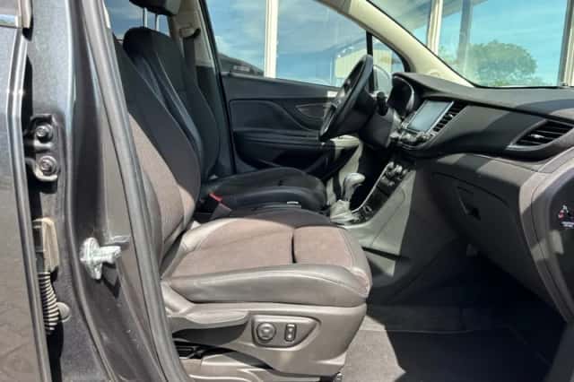 Opel Mokka (2017) thumbnail 5