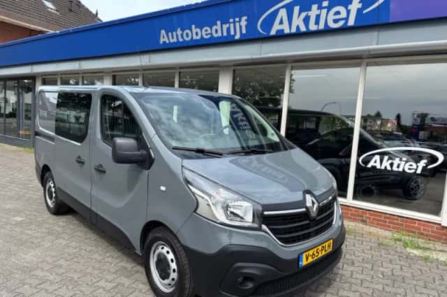 Renault Trafic (2021) thumbnail 1