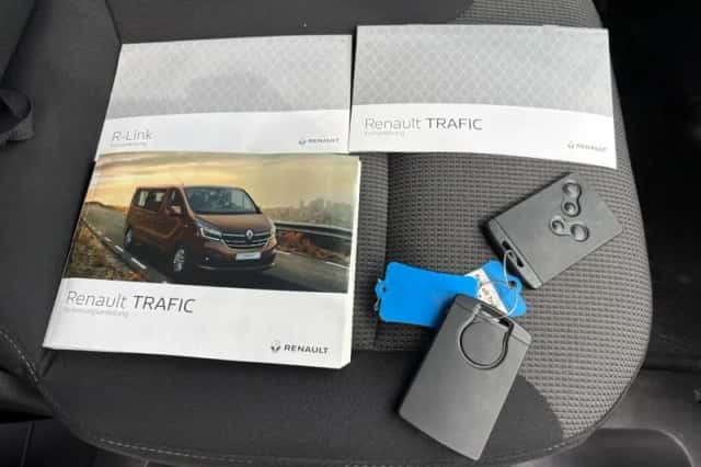Renault Trafic (2021) thumbnail 4