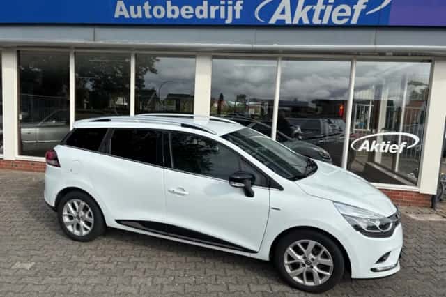 Renault Clio (2020) thumbnail 1