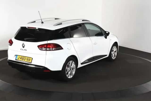 Renault Clio (2020) thumbnail 2