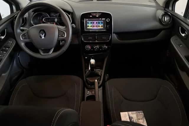 Renault Clio (2020) thumbnail 4