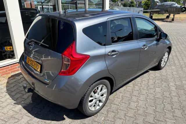 Nissan Note (2014) thumbnail 3