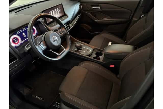 Nissan Qashqai (2023) thumbnail 4