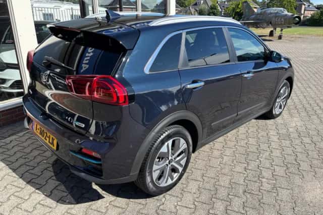 Kia Niro EV (2021) thumbnail 3