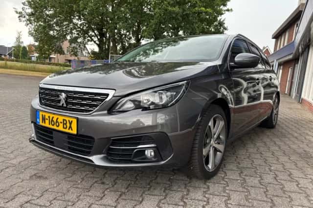 Peugeot 308 (2019) thumbnail 2