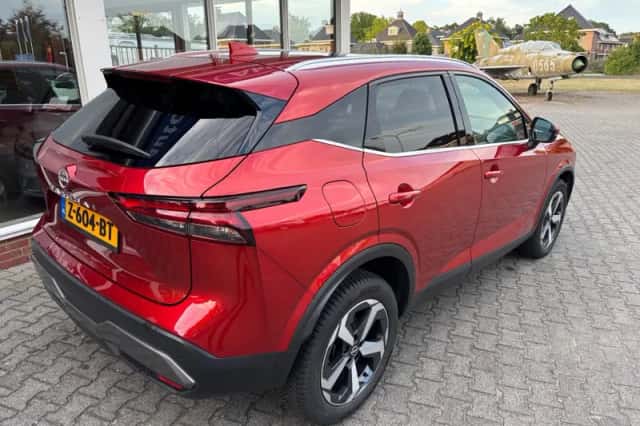 Nissan Qashqai (2024) thumbnail 3