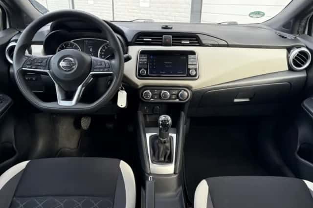 Nissan Micra (2018) thumbnail 5